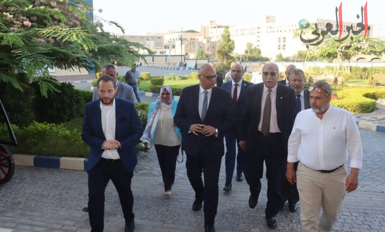  محافظ القليوبية ومدير تعليم القليوبية يتفقدان مدرسة "إيجيبت جولد" للتكنولوجيا التطبيقية للحُلي والمجوهرات بمدينة العبور