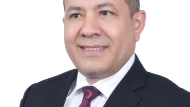 «خارج الخط الأحمر».. عاطف البطل يفتح أبواب الوعي في معرض أبوظبي الدولي للكتاب 2026