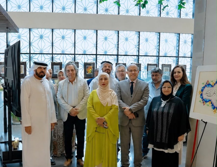 جمعية الصحفيين الإماراتية تنظم معرض «نفائس المداد» احتفاءً بالمخطوطات وفنون الخط العربي